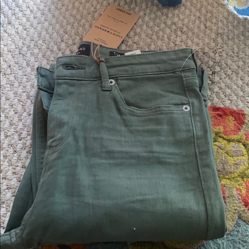 Brand new lucky brand green jeans size 8/29